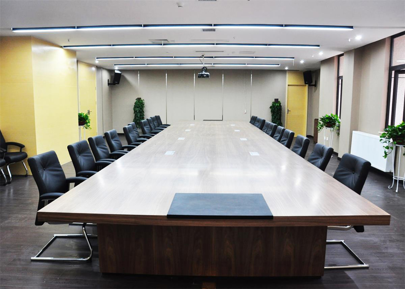 雷蒂斯會議桌A19，上海會議桌，【尺寸 價格 圖片 品牌】