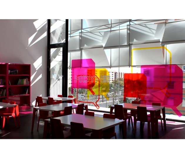 辦公室家具，時(shí)尚辦公家具，辦公桌