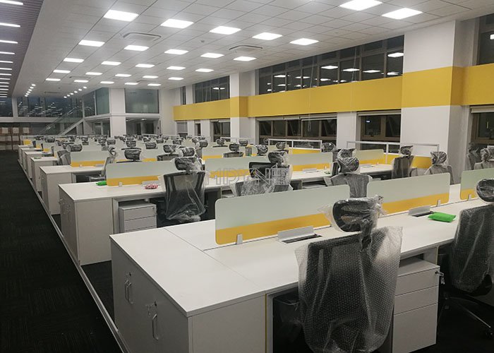 選擇這種辦公家具？還怕甲醛問(wèn)題？