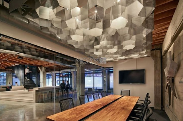 現(xiàn)代辦公家具定制和傳統(tǒng)辦公家具定制的區(qū)別